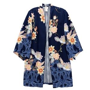 Chico’s Kimono Top Jacket Duster Silky Smooth Blue Floral Open Front Size 1